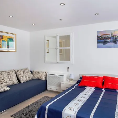 アパート My Palace La Strada ドゥブロブニク